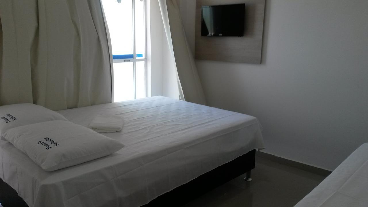 Hotel Салвадор Екстериор снимка