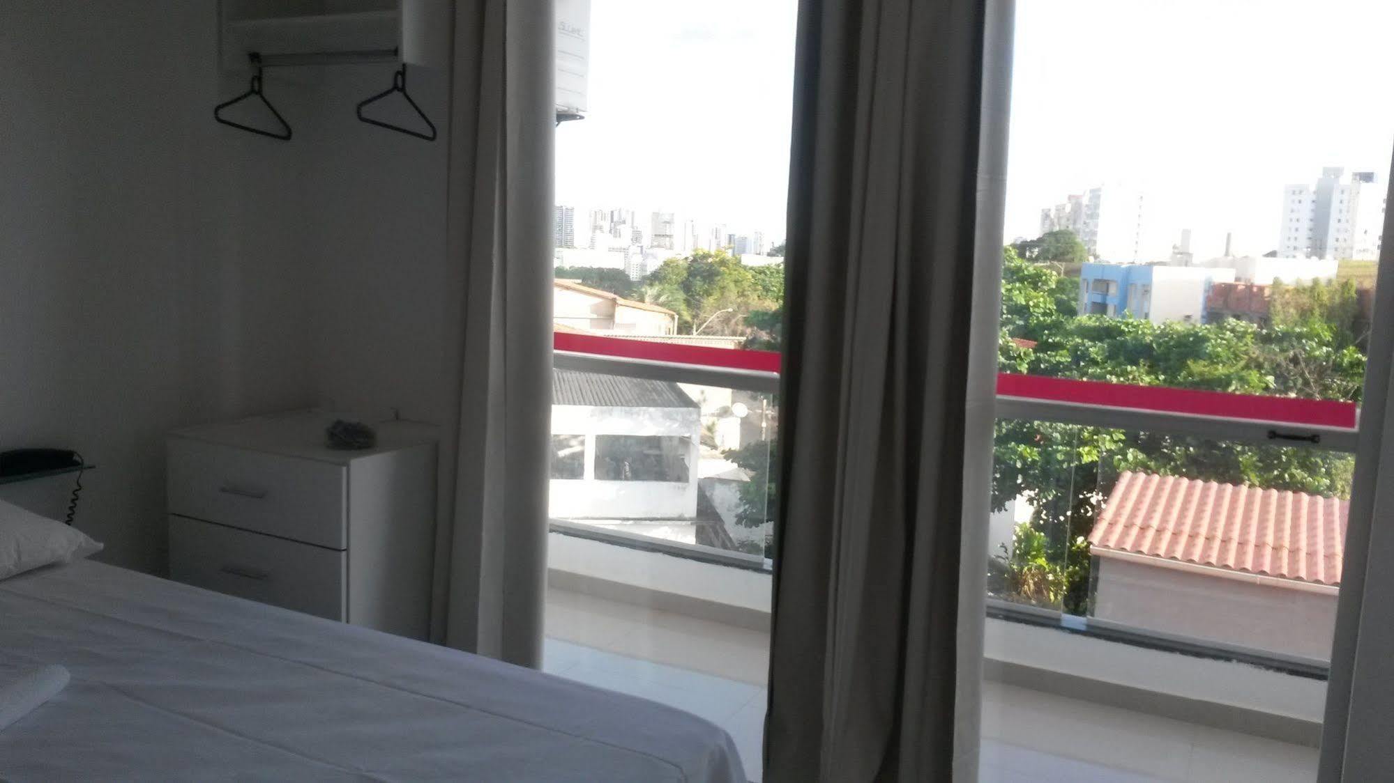 Hotel Салвадор Екстериор снимка